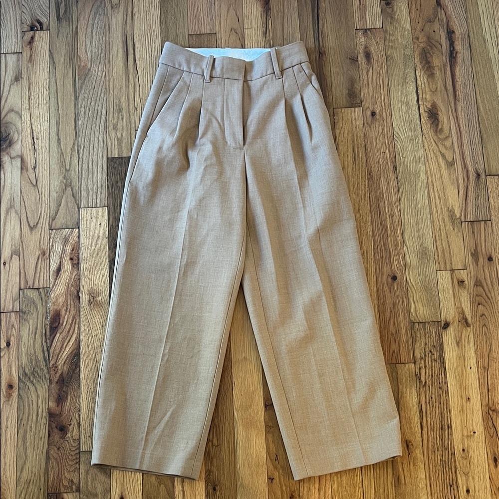 Wilfred Beige Pleated Cropped Women's Trousers